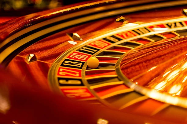 Live dealer blackjack table on royalsensa mobile app