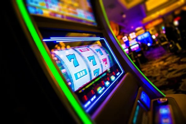 royalsensa featured game showcase